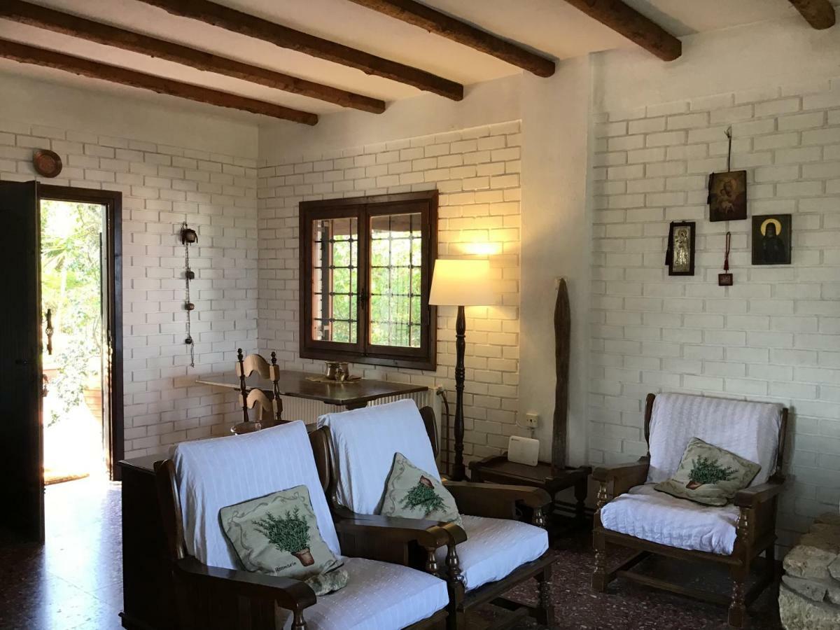 Wild Oaks Cottage Kриопиги Екстериор снимка