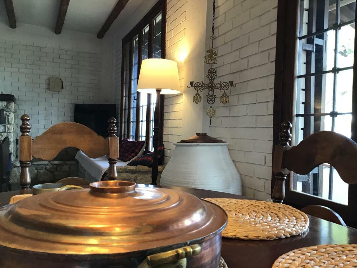 Wild Oaks Cottage Kриопиги Екстериор снимка